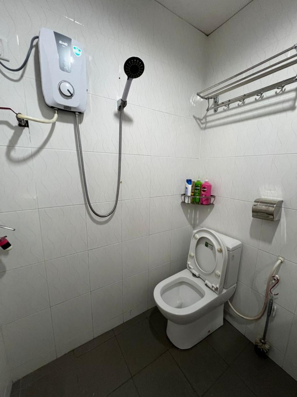 M Guest House2 Muar Luaran gambar