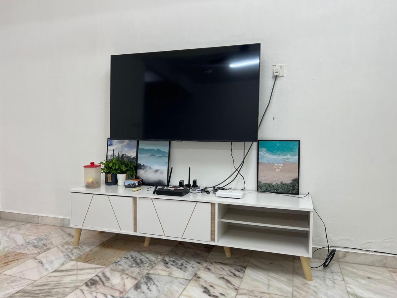M Guest House2 Muar Luaran gambar